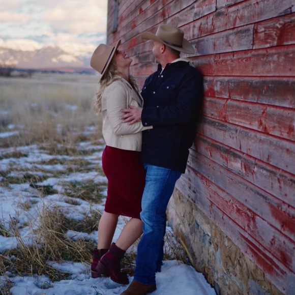 Long sleeve Merlot bodycon Dress - Picture 5 of 5